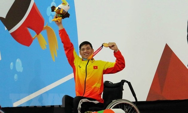 参加2018亚残运会的越南代表团超额完成金牌指标