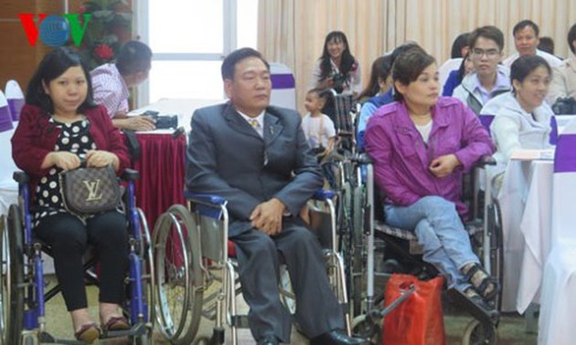 越南举行活动响应国际残疾人日