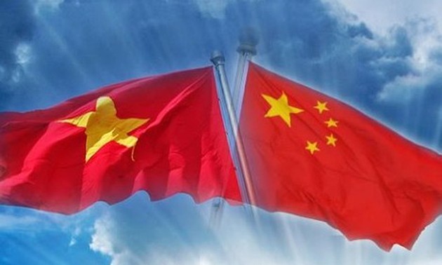 越南和中国领导人互致新年贺信