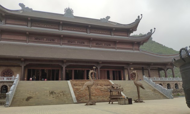 造访三祝寺虔灵旅游区群体
