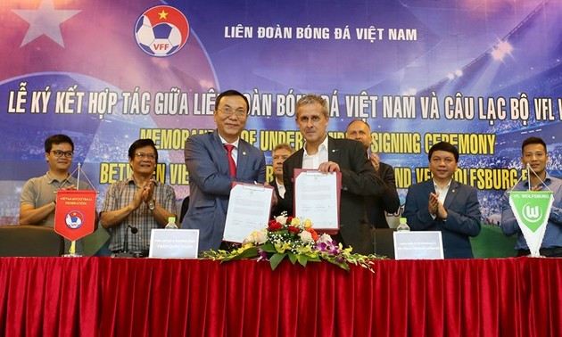 越南与德国合作推动越南足球发展