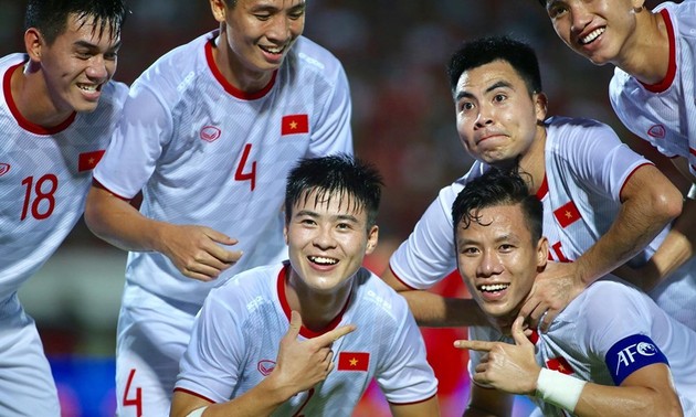越南国家男足3比1击败印尼队