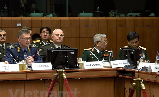 越欧国防安全对话暨欧盟防务司令会议在比利时举行