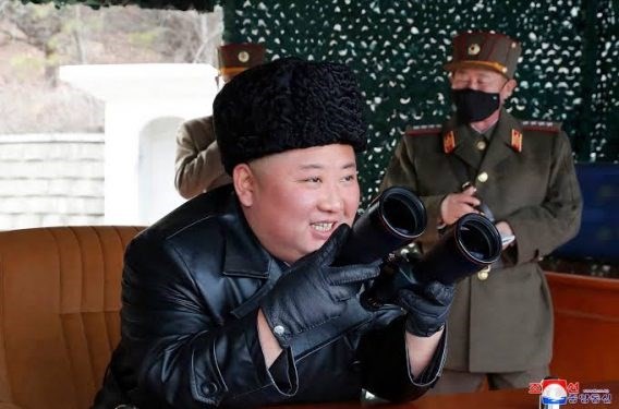 金正恩再次指导朝鲜人民军前线远程炮兵部队火力打击训练