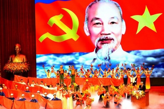 国际媒体赞扬胡志明主席