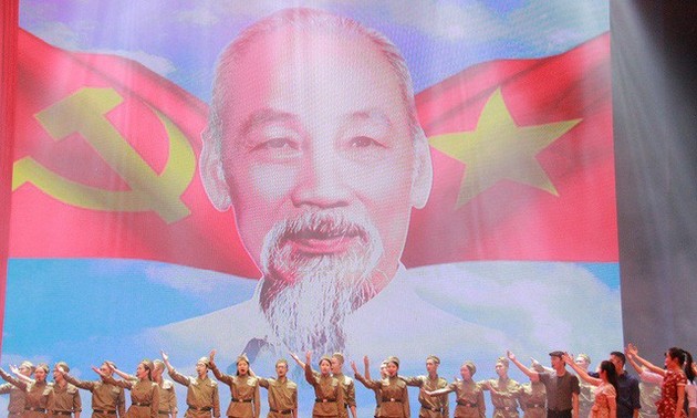 胡志明主席诞辰130周年纪念仪式举行