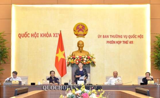 越南国会常务委员会第45次会议开幕