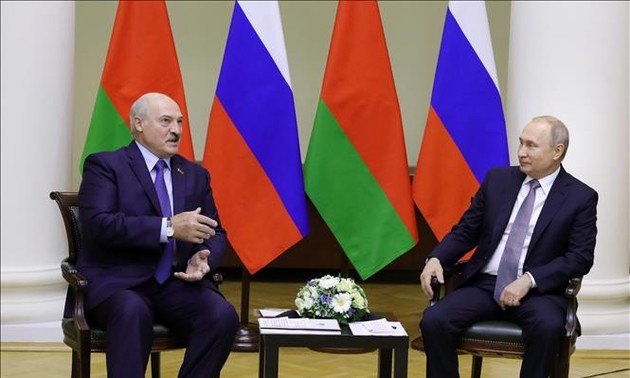 俄罗斯承诺向白俄罗斯提供安全援助