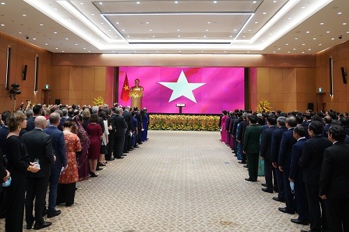 政府总理阮春福:越南的未来与世界和地区的和平，稳定，合作与共同繁荣息息相关
