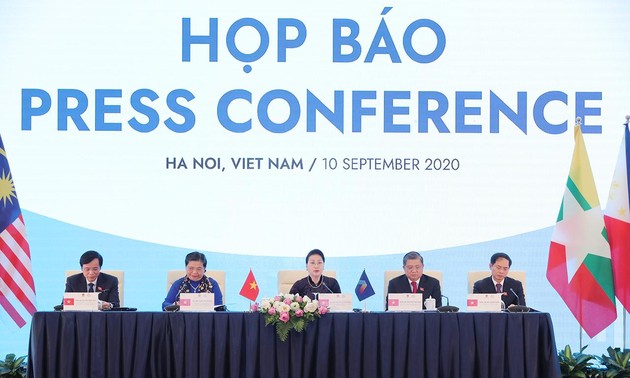 越南举行记者会通报第41届东盟议会联盟大会结果