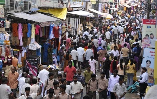 印度人口于2025年前超过中国