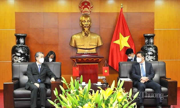 为越南和中国企业的货物进出口活动创造便利条件