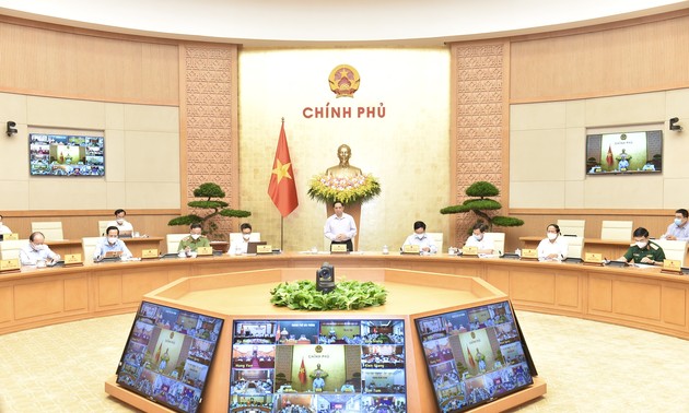 政府总理范明政与南方8个省市举行新冠肺炎疫情防控工作视频会议