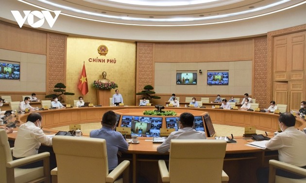 越南政府总理范明政：在防疫工作中发挥全民族大团结力量的作用