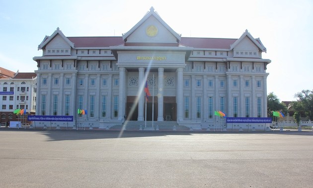 老挝新国会大厦竣工验收