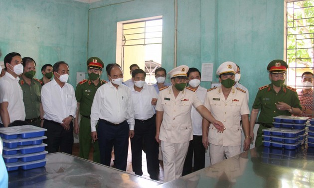 越南国家主席对正在服刑的 3026 名囚犯实施特赦