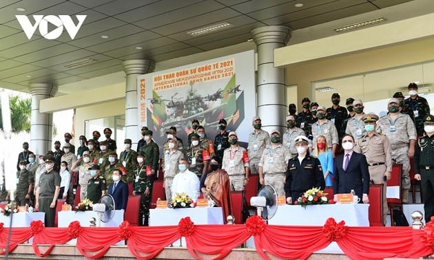 2021 年国际军事比赛两个项目在越南开赛