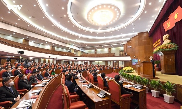 越南舆论特别关注越共十三届四中全会