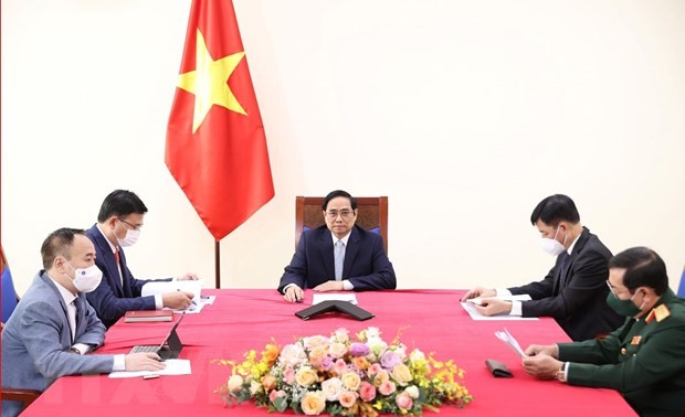 越南政府总理范明政与土耳其副总统奥克泰通电话