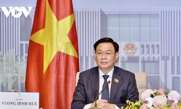 越南国会主席王廷惠致电祝贺奥地利国庆
