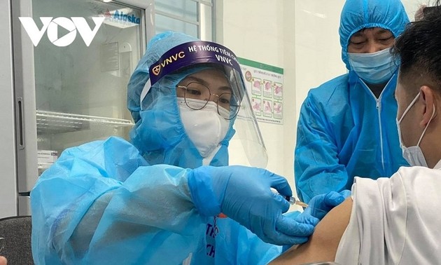 越南已注射了近 1.287 亿剂新冠肺炎疫苗