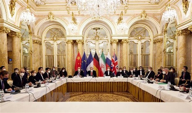 伊朗和主要大国在奥地利维也纳恢复谈判以挽救《联合全面行动计划》