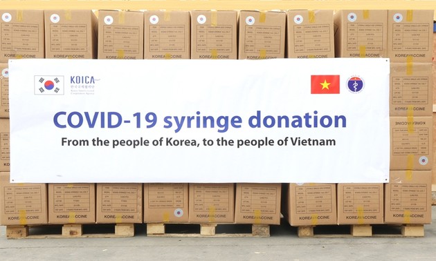 KOICA 向越南捐赠630万支一次性注射器