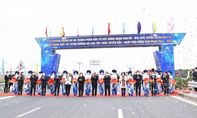越南政府总理范明政：高葡-梅山高速公路通车将为连接北部经济中心创造条件