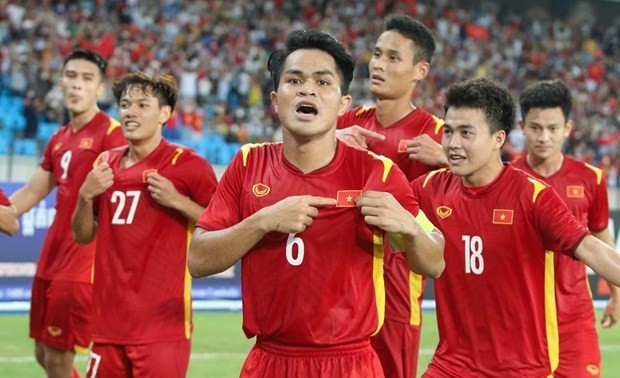 东南亚U23足球锦标赛：击败泰国 越南夺冠