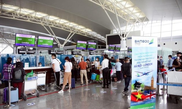 开放旅游后，通过航空港入境的国际游客增长176%