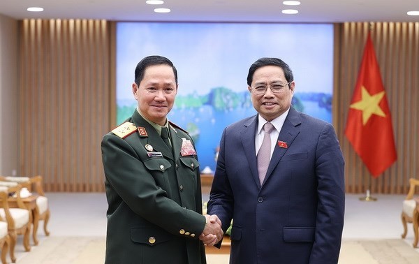 加强越老防务合作是越南首要优先工作之一