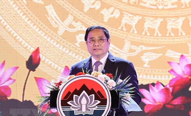 铭记胡志明主席对河静省党委、政府和人民的深厚感情