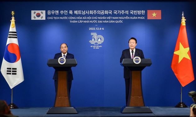 越南和韩国关系提升至全面战略合作伙伴