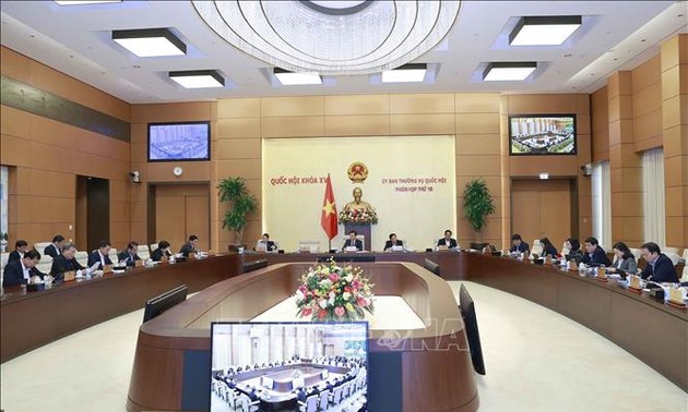 ​  越南国会常务委员会20次会议下周初开幕