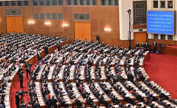 中国第十四届全国人民代表大会表决通过多个领导职位