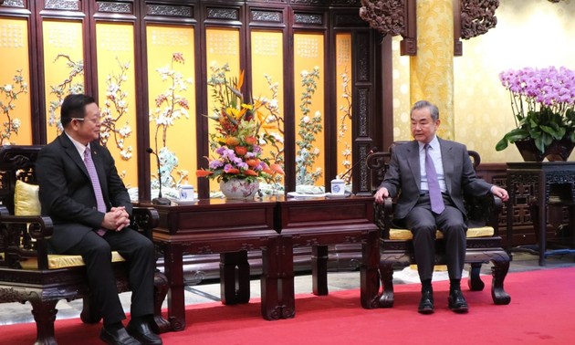中国和东盟加强合作