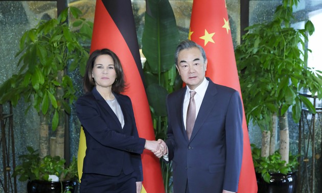 中方呼吁德方支持中国统一事业