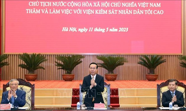 越南国家主席武文赏：建设专业、现代的司法体系