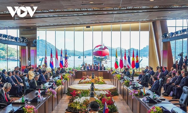 东盟主席声明对推动“东海行为准则”谈判的倡议表示欢迎