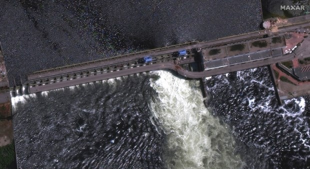 俄罗斯：因水电大坝发生故障，赫尔松州卡霍夫卡进入紧急状态