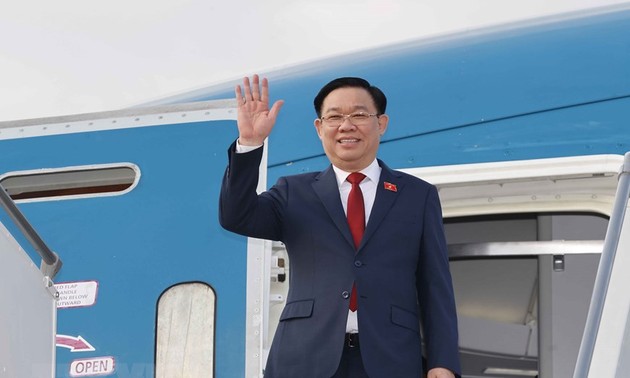 越南国会主席王庭惠开始对伊朗进行正式访问