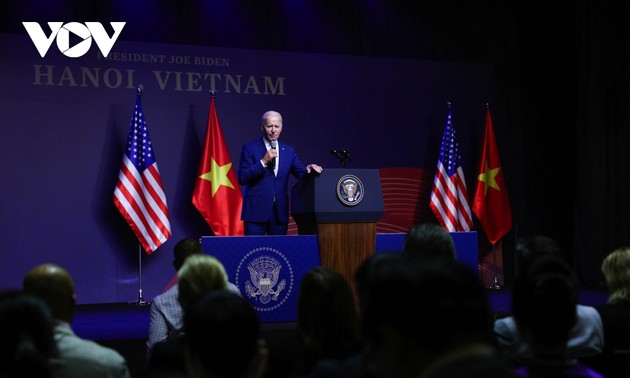 美国总统拜登离开河内，结束对越南的国事访问