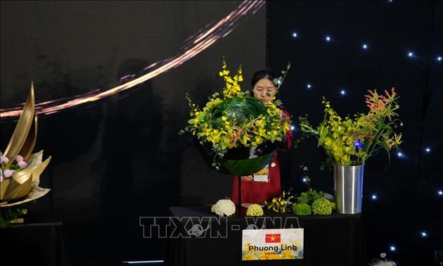 越南在国际插花艺术比赛上夺奖