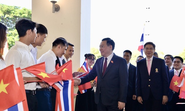 越南国会主席提出促进越南和泰国关系的5个方向