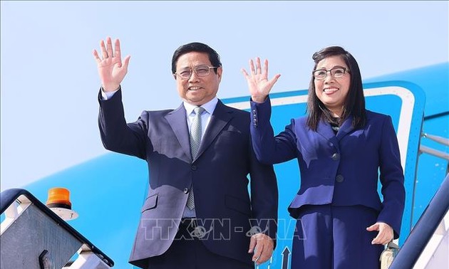 越南政府总理范明政和夫人将出席世界经济论坛年会并对匈牙利、罗马尼亚进行正式访问