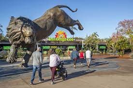 美国野生动物园庆祝2024年春节