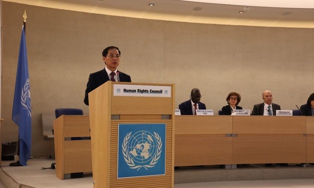 越南在联合国人权理事会第55届会议上留下深刻烙印