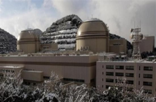 Jepang mengoperasikan kembali reaktor nuklir yang pertama