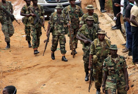 Serangan bersenjata di Nigeria dan Kenya
