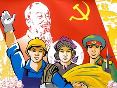 Meneliti dan mengevaluasikan usaha pembaruan menuju ke sosialisme di Vietnam